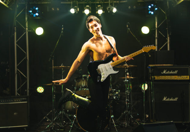 け○おんなマッチョ/reference photo for drawing muscle /Rook band@バンド　写真　無料