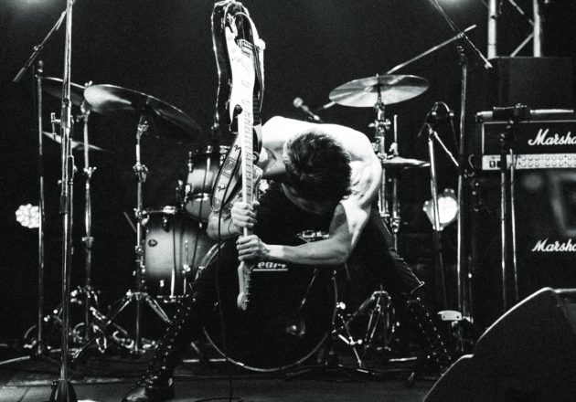 THE CLASHなマッチョ/reference photo for drawing muscle /Rook band@ライブパフォーマンス　筋肉