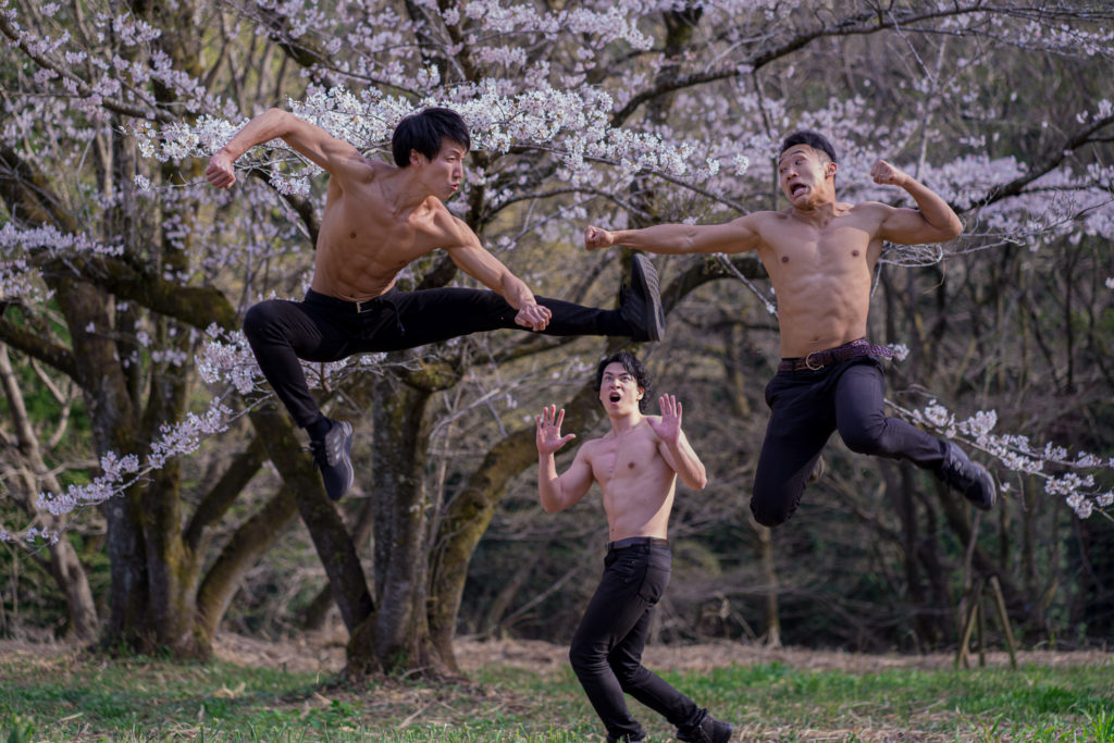 桜の下で闘うマッチョ/reference stock photo muscle street fighter cherry blossoms@モデル　筋肉