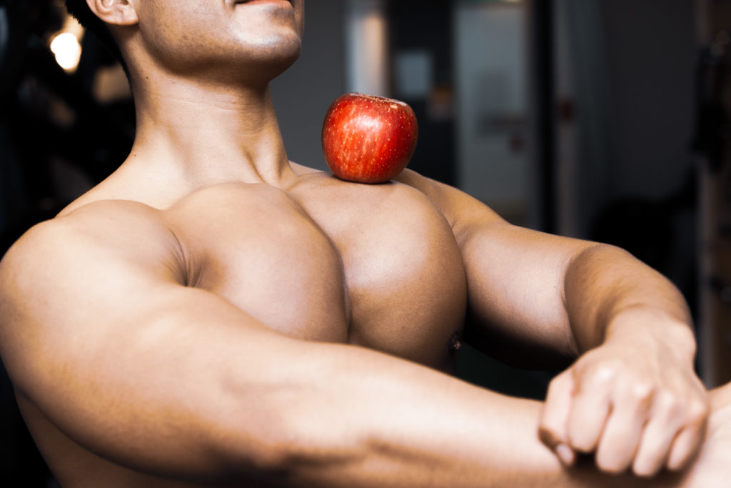 Apple on the pecs/reference stock photo muscle@フリー素材　筋肉