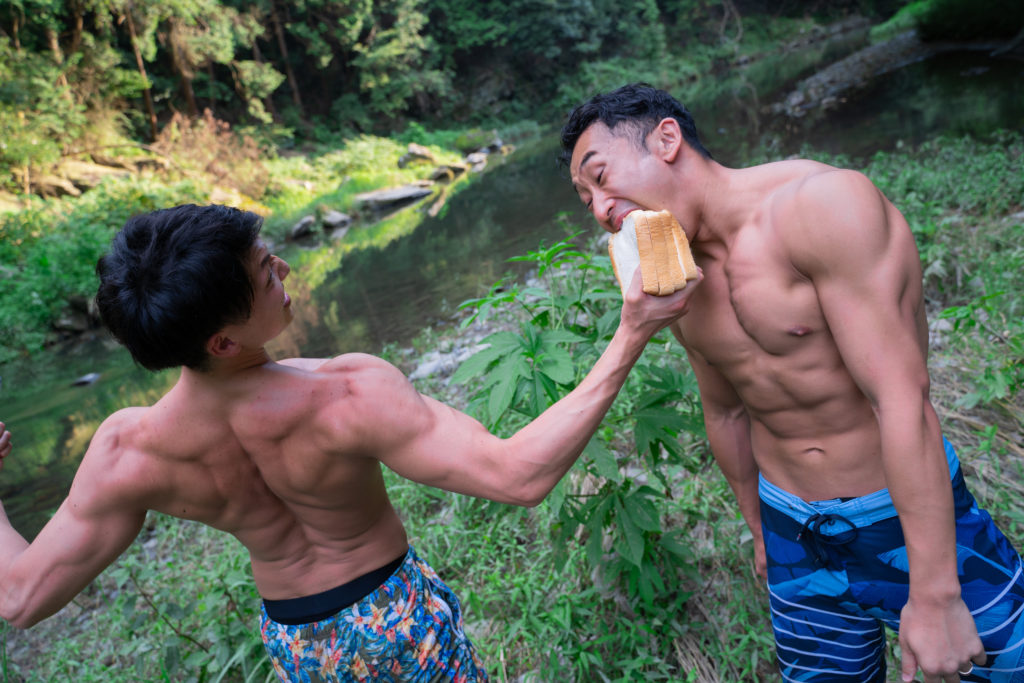夏の食パン祭り/reference photo muscle bread＠フリー素材　筋肉