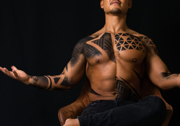 【アートなマッチョ】reference photo for drawing muscle/art of muscle body painting/すべてを掌握したマッチョ @筋肉　ボディペイント