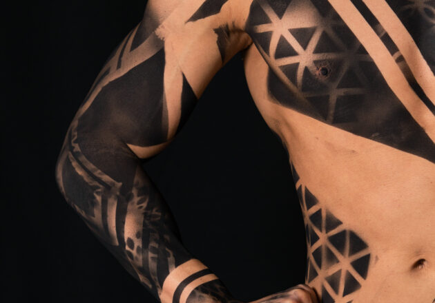 【アートなマッチョ】reference photo for drawing muscle/art of muscle body painting/art in body@モデル　筋肉