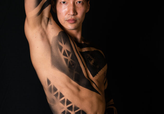 【アートなマッチョ】reference photo for drawing muscle/jojo pose muscle /ジョジョ立ちを決めるマッチョ@筋肉　アート