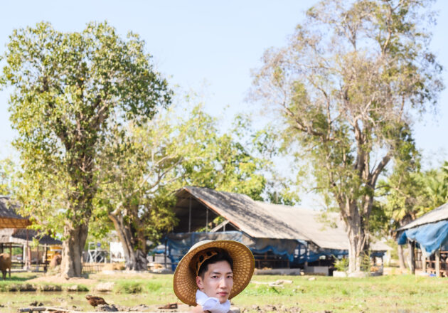 全てを失った捨てマッチョ　box macho@ปลูกข้าว　นักเพาะกาย　จังหวัดสุพรรณบุรี/ストックフォト　タイ スパンブリー県