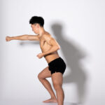 突きのマッチョ(中国拳法）(360度のマッチョ)@ポーズ　参考資料
