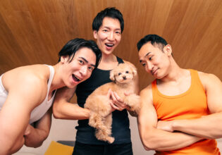 犬とマッチョ　フリー素材