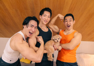犬とマッチョ@stock photo of dog and muscular men