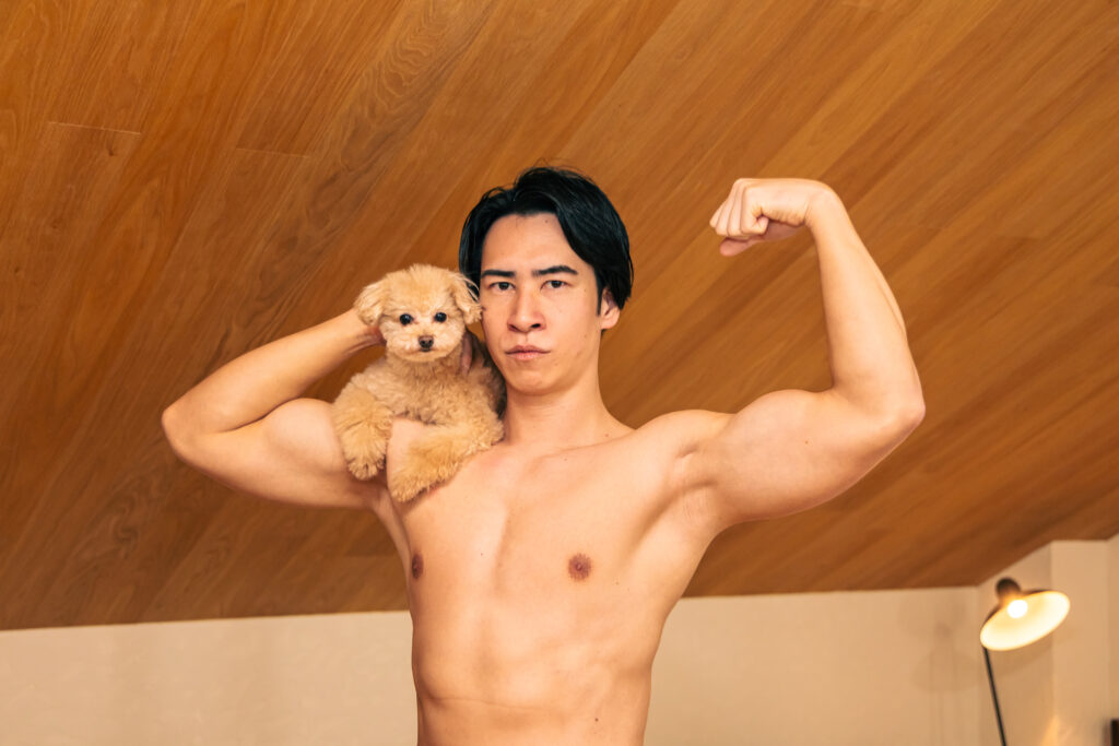 肩に小っちゃいトイプードル乗っけてんのかい！@ボディビル　掛け声