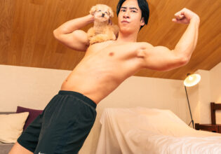 犬とマッチョ@stock photo of dog and muscular men