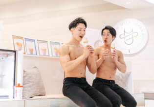 「僕のソフトクリーム、プロテイン入りなんだ」